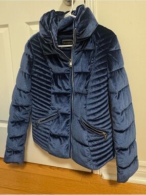 GUESS Women's Dark Blue Velvet Quilted Puffer Jacket